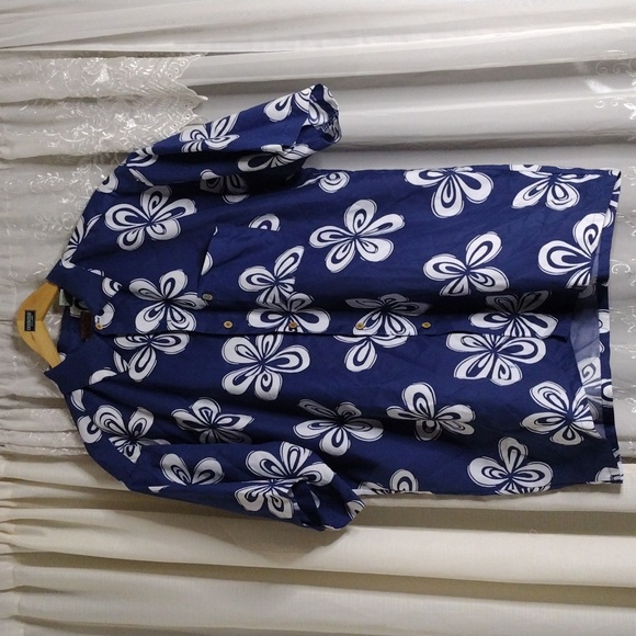 Hawaiian floral polo - Picture 1 of 4